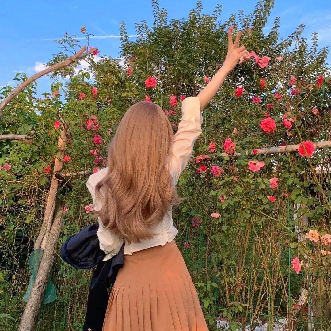 爱在初春惊变时